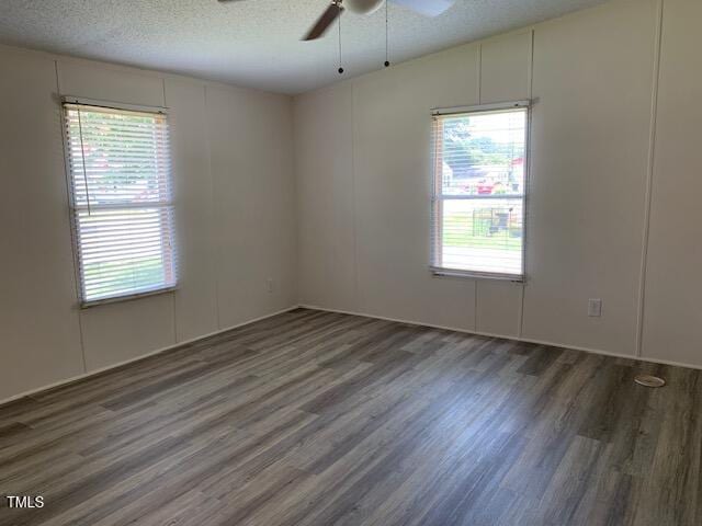 602 Wondertown Dr, Erwin, NC 28339 - photo 14