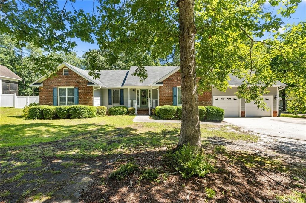217 Oates Dr, Fayetteville, NC 28311 - photo 1
