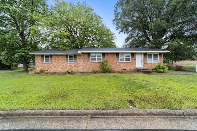 1402 Tarleton Ave, Burlington, NC 27215 - single story home with crawl space, a front lawn, and brick siding