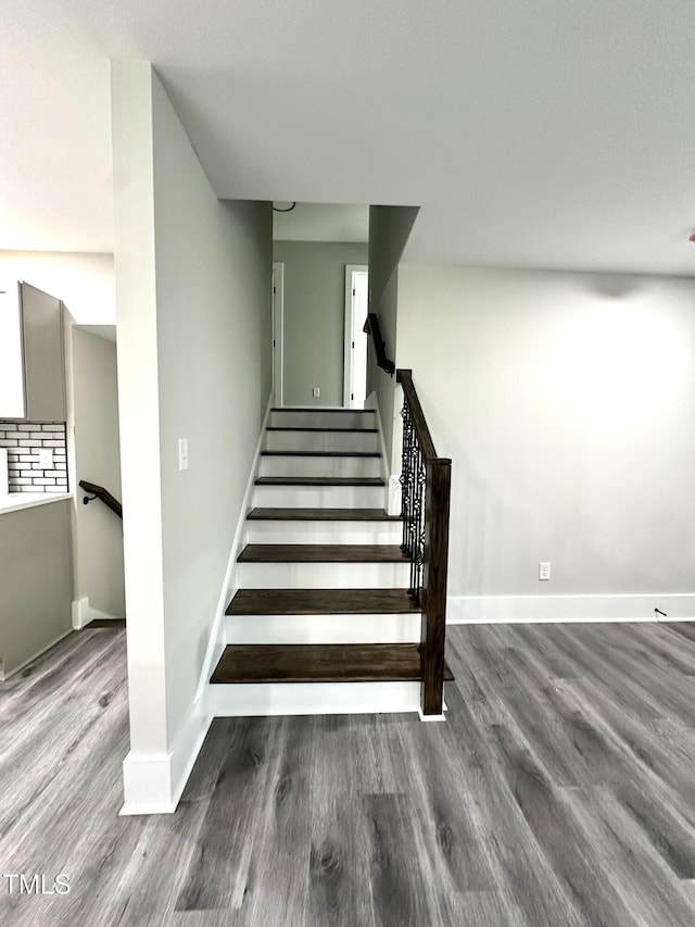 546 Rock Canyon Dr, Fayetteville, NC 28303 - photo 15