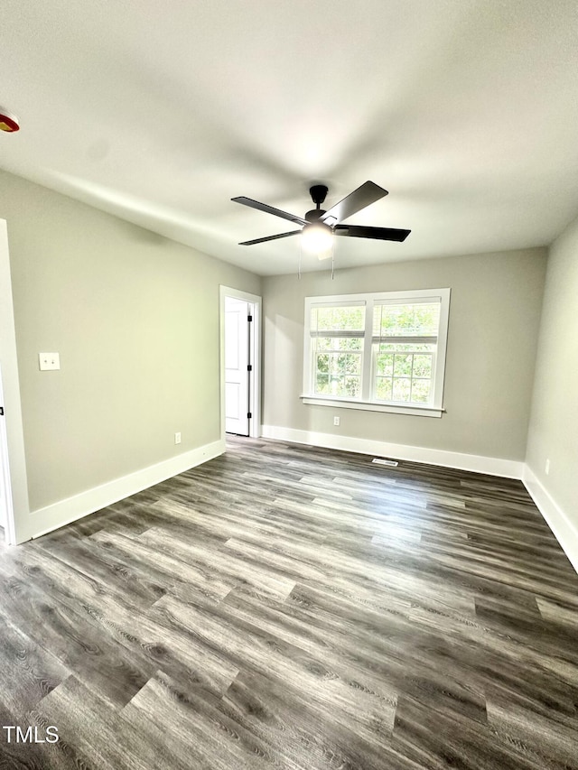 546 Rock Canyon Dr, Fayetteville, NC 28303 - photo 16