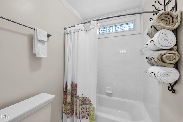 9009 Hometown Dr, Raleigh, NC 27615 - full bath with shower / bathtub combination with curtain and crown molding