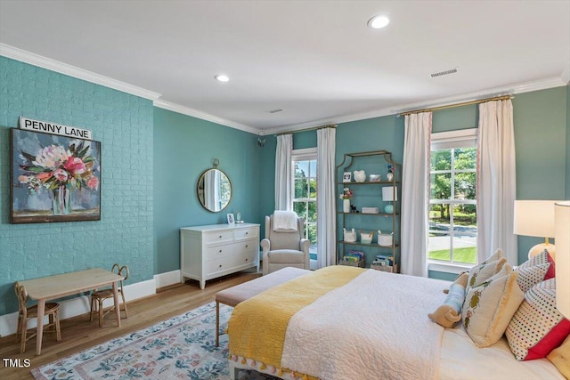 1054 Canterbury Ln, Chapel Hill, NC 27517 - bedroom with crown molding, wood finished floors, and recessed lighting