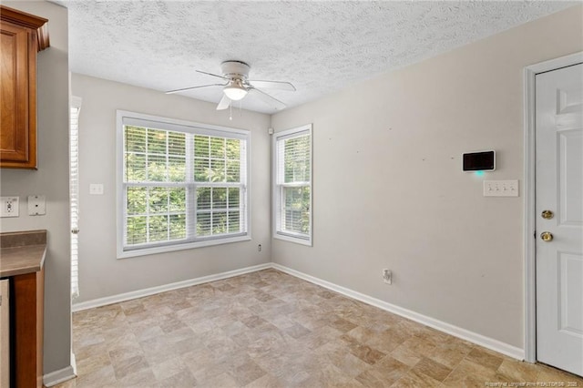1508 Quail Hollow Dr, Fayetteville, NC 28304 - photo 10