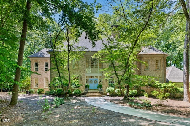 2602 Vintage Hill Ct, Durham, NC 27712 - view of front facade with stone siding