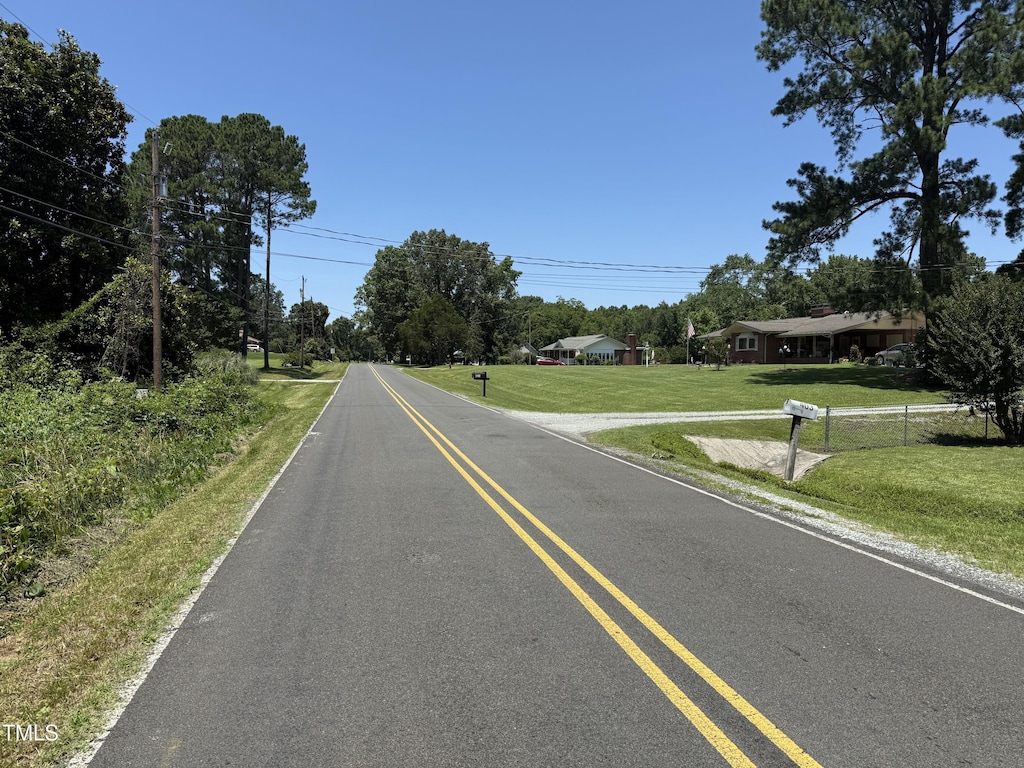 402 Robbins Rd, Durham, NC 27703
