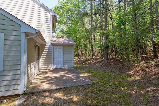 303 Saint Thomas Dr, Chapel Hill, NC 27517 - view of yard featuring a patio area