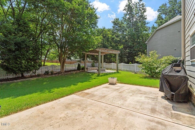 108 Holly Glen Ct, Holly Springs, NC 27540 - fenced backyard with a pergola and a patio area