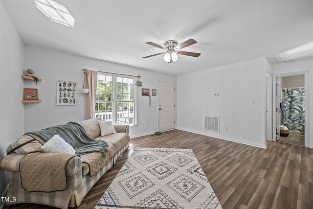 472 Shawnee Dr, Louisburg, NC 27549 - photo 17