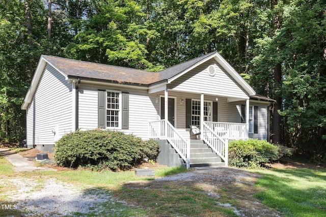 472 Shawnee Dr, Louisburg, NC 27549 - photo 2