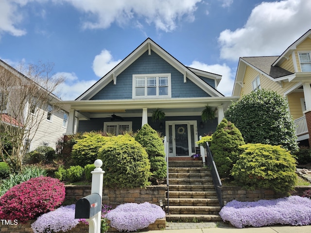 104 Homegate Cir, Apex, NC 27502 - view of front facade featuring ceiling fan and covered porch