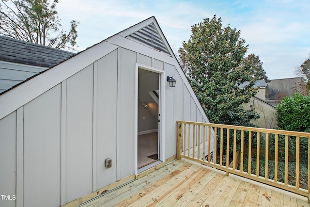 625 New Rd, Raleigh, NC 27608 - view of wooden terrace