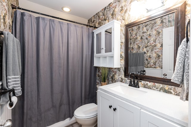 7216 Rabbit Run, Wake Forest, NC 27587 - full bath featuring wallpapered walls, vanity, and a shower with curtain