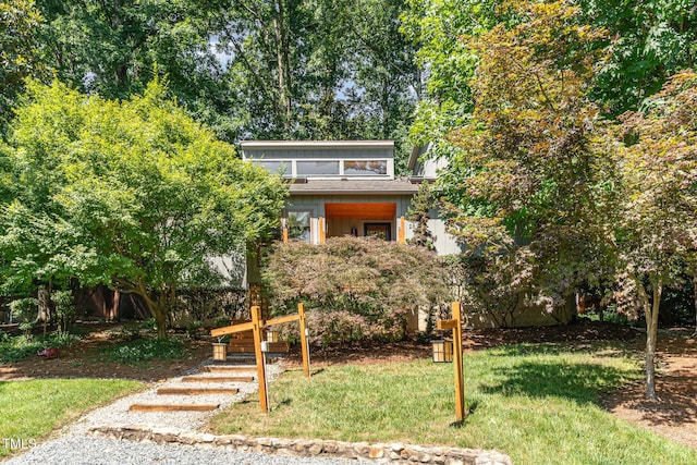 28 Benchmark, Pittsboro, NC 27312 - view of front of house with a front yard