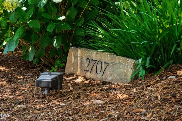 2707 Anderson Dr, Raleigh, NC 27608 - view of community / neighborhood sign