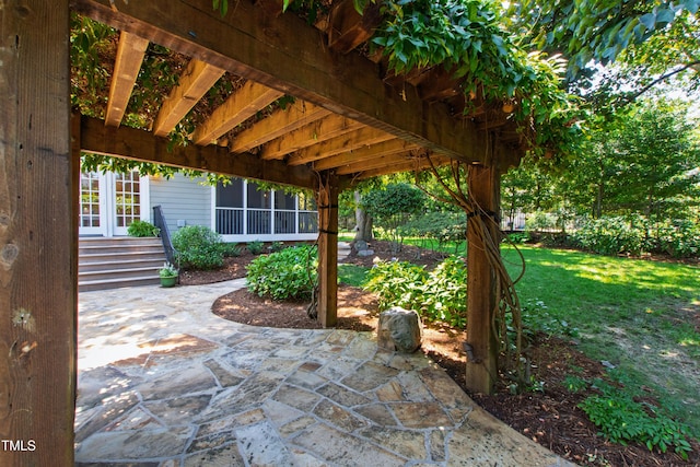2707 Anderson Dr, Raleigh, NC 27608 - view of patio / terrace