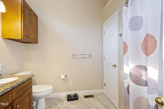 1401 Burchcrest Dr, Garner, NC 27529 - full bath featuring vanity and a shower with shower curtain