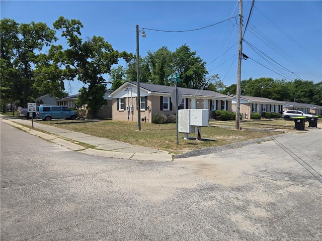 703 Lake Ave, Spring Lake, NC 28390 - ranch-style home with a front yard