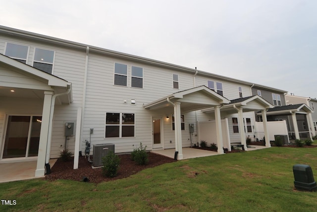 912 Montague Ave, Durham, NC 27703 - rear view of property with a patio and a yard