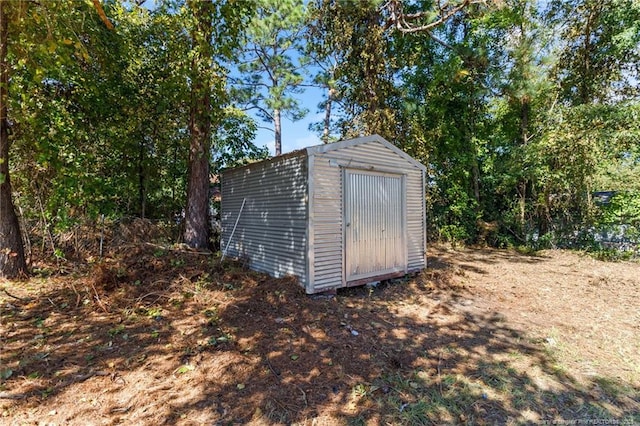 1718 Shiloh Dr, Fayetteville, NC 28304 - view of shed