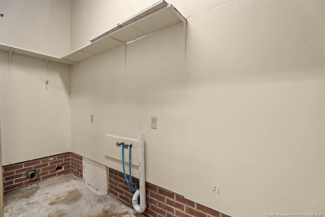 1905 N Rowland Ave N, Lumberton, NC 28358 - laundry area featuring hookup for an electric dryer