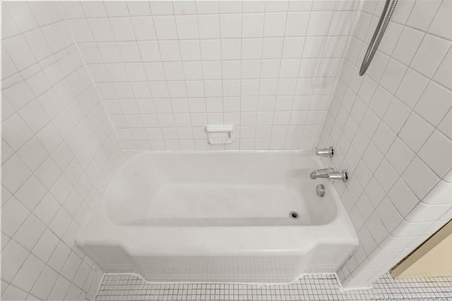 1905 N Rowland Ave N, Lumberton, NC 28358 - full bathroom with shower / bathtub combination