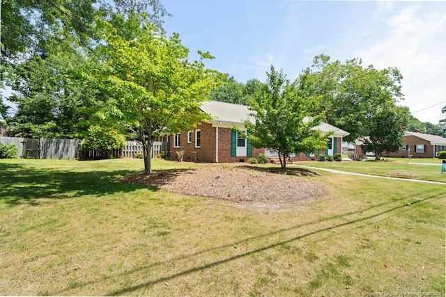402 W 31st St W, Lumberton, NC 28358 - photo 3