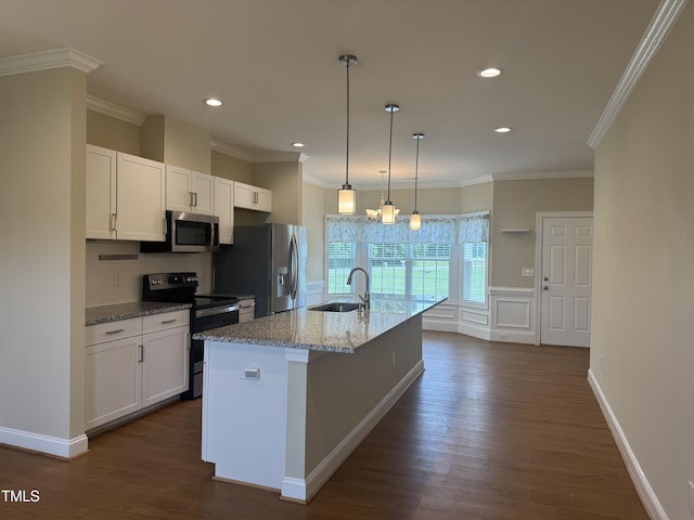 3005 Condor Ct, Deep Run, NC 28525 - kitchen featuring appliances with stainless steel finishes, dark wood-style floors, white cabinetry, decorative backsplash, and recessed lighting
