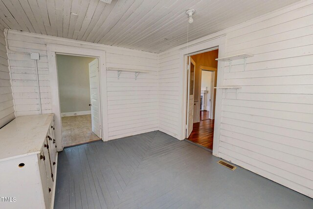 29 Oak St, Roxboro, NC 27573 - photo 35