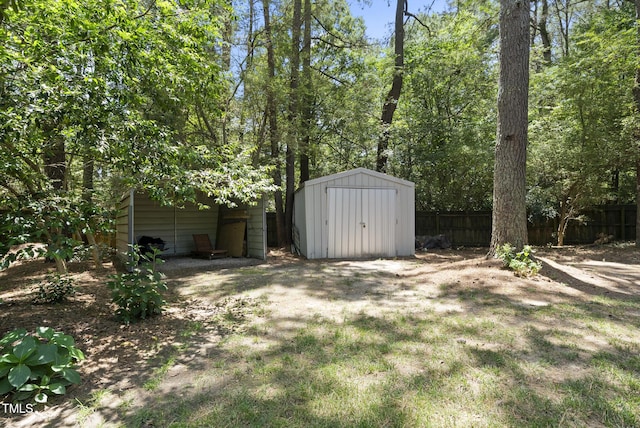 2704 Farnborough Rd, Raleigh, NC 27613 - view of yard with a shed