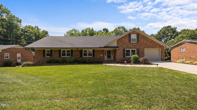 1926 Downing Dr, Burlington, NC 27215 - photo 1