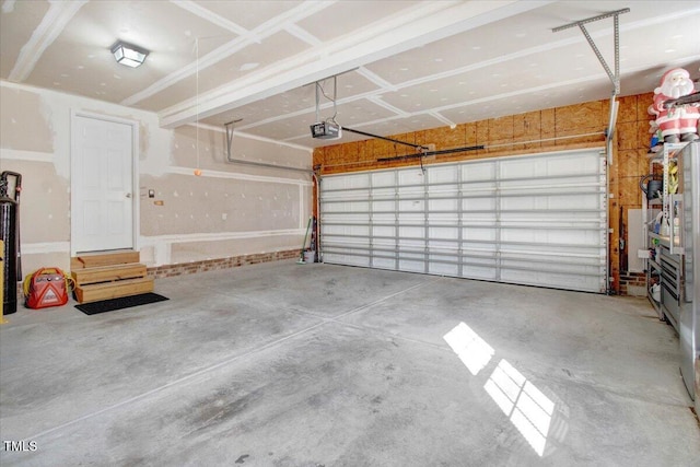 8101 Claybrooke Ct, Willow Springs, NC 27592 - garage with a garage door opener