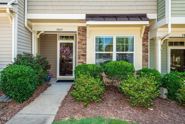 7809 Lillyhurst Dr, Raleigh, NC 27612 - photo 3