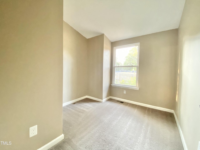 4324 Halliwell Dr, Raleigh, NC 27606 - unfurnished room with carpet