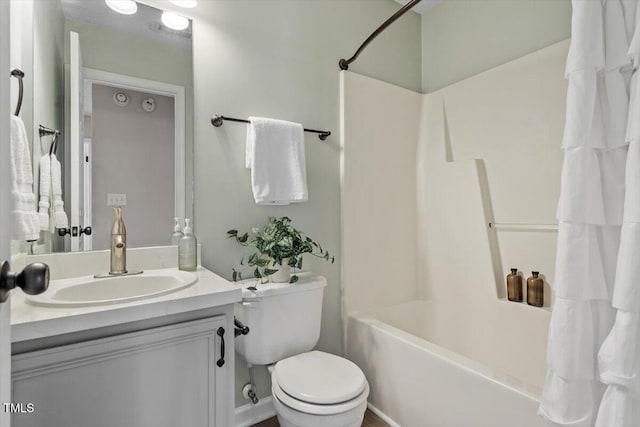 404 Ascott Way, Durham, NC 27713 - full bath with shower / bath combo with shower curtain and vanity