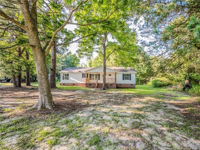 40 Ella Bell Rd, Clarkton, NC 28433 - view of yard with covered porch