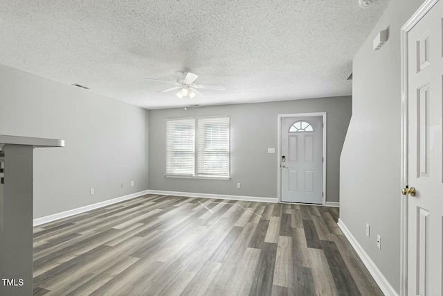 5121 Jimmy Ridge Pl, Raleigh, NC 27610 - photo 3