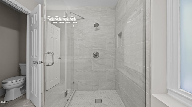 1524 Wedgewood Dr, Graham, NC 27253 - full bathroom with a shower stall and toilet