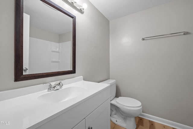 500 Umstead Dr Unit 103E, Chapel Hill, NC 27516 - bathroom with vanity, wood finished floors, and a shower