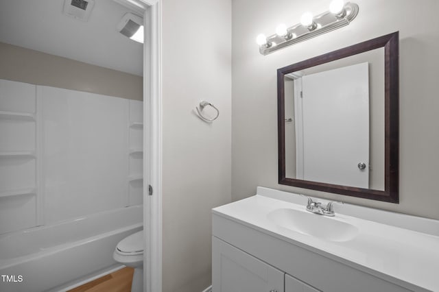 500 Umstead Dr Unit 103E, Chapel Hill, NC 27516 - full bathroom featuring vanity, washtub / shower combination, and wood finished floors