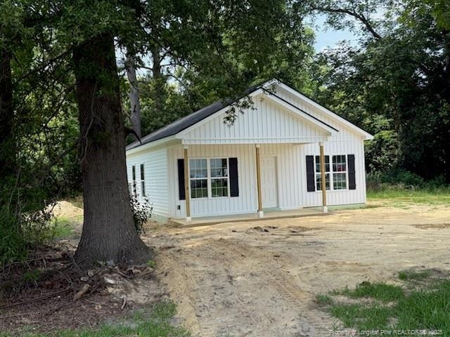 707 N Wilson Ave, Dunn, NC 28334 - view of front of home