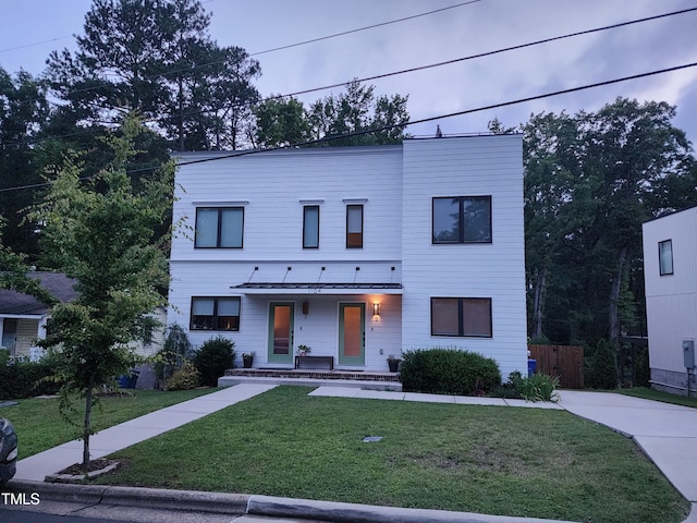 1106 Fargo St, Durham, NC 27707 - view of front facade featuring a front yard and a porch