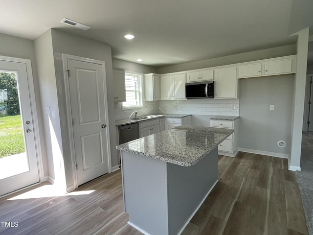 782 Sherrill Farm Dr, Benson, NC 27504 - photo 3