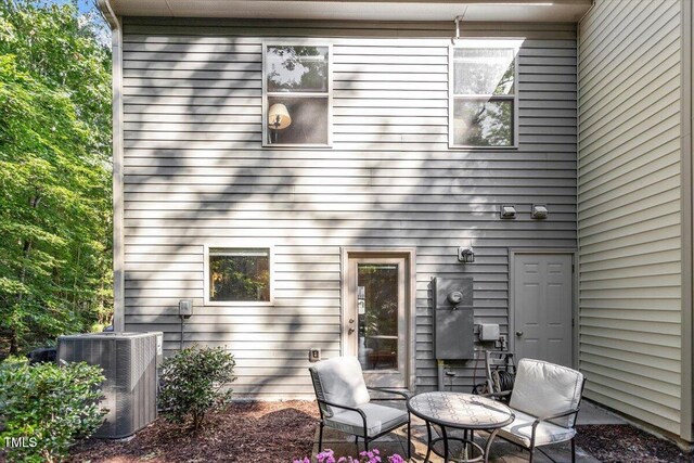 534 Hobkirks Pl, Durham, NC 27704 - rear view of house featuring a patio