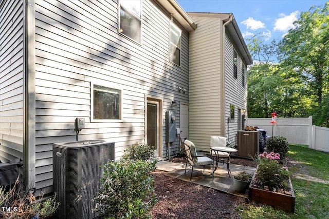 534 Hobkirks Pl, Durham, NC 27704 - rear view of house featuring a patio