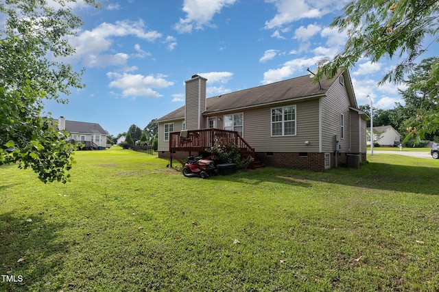 432 Barn View Ct, Fuquay Varina, NC 27526 - rear view of house featuring crawl space, a lawn, and a wooden deck