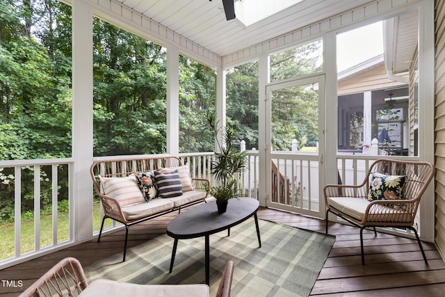 204 Towne Ridge Ln, Chapel Hill, NC 27516 - sunroom featuring a ceiling fan and a skylight