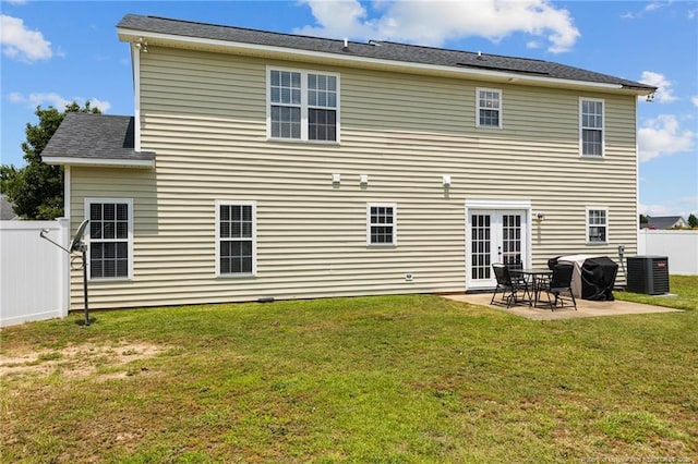 1921 Yellowbrick Rd, Fayetteville, NC 28314 - back of property featuring french doors and a patio