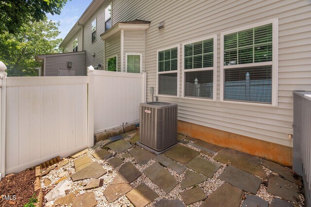 809 Davidson Point Rd, Cary, NC 27513 - photo 43