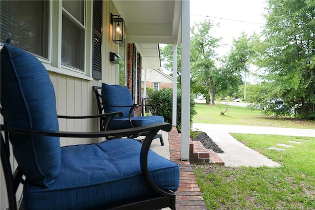 5075 Chesapeake Rd, Fayetteville, NC 28311 - photo 4
